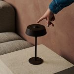 Lampe Noire Tactile Moderne