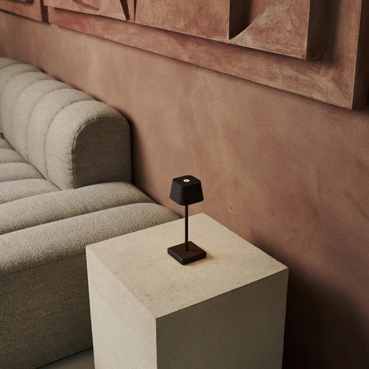 Lampe Minimaliste Métallique Marron