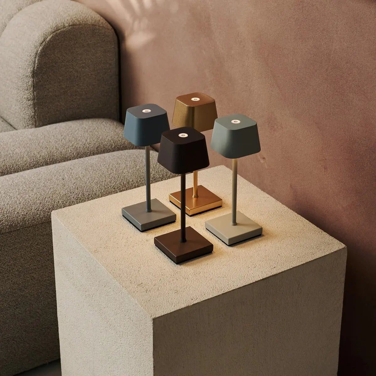 Lampe Minimaliste Métallique Marron