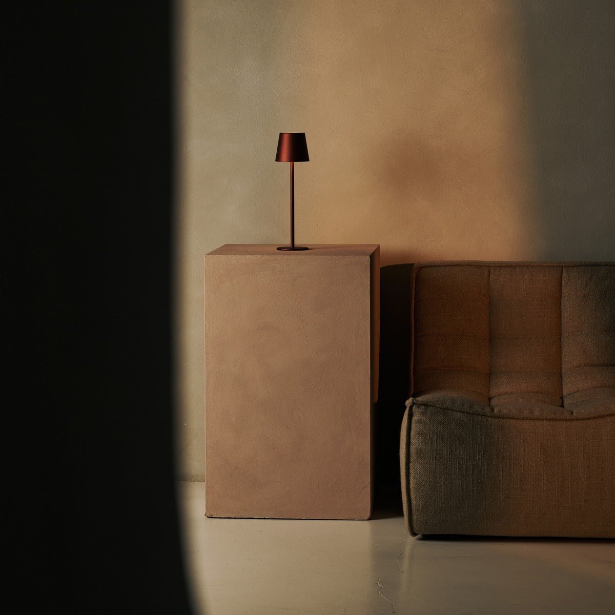 Lampe Sans Fil Métallique Rouge