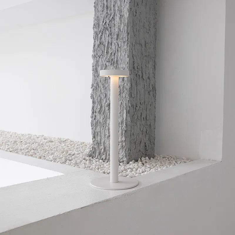 Lampe LED Minimaliste Table Blanche