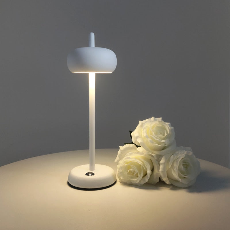 Lampe LED Minimaliste Noire