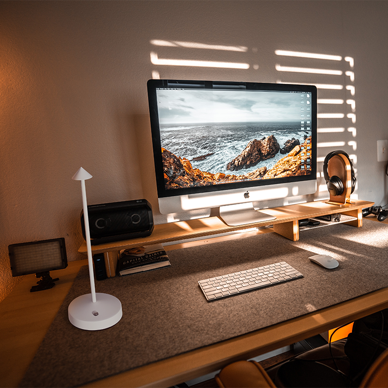 Lampe Minimaliste LED Noire