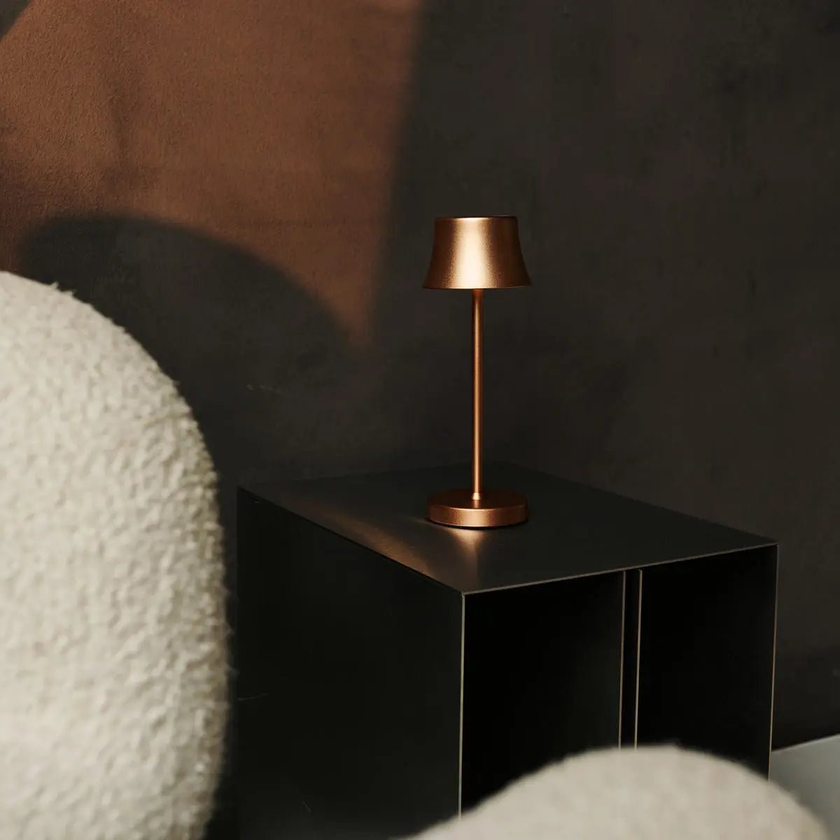 Lot De Lampes Dorées Rechargeables