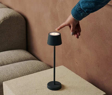 Lampe LED Rechargeable Design