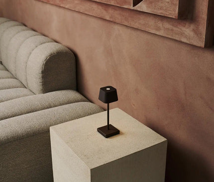 Lampe Minimaliste Métallique Marron
