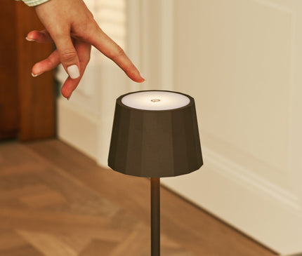 Lampe Élégante Sans Fil Métallique