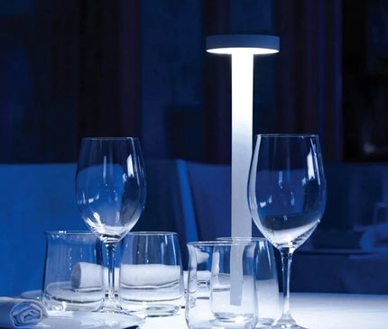 Lampe LED Minimaliste Table Blanche
