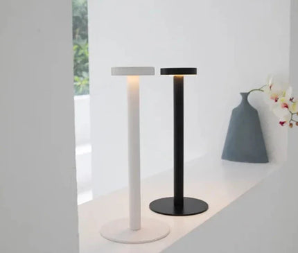 Lampe LED Minimaliste Table Blanche