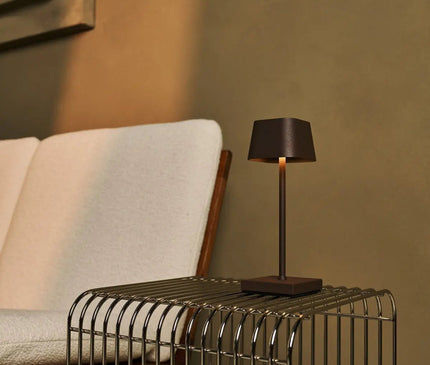 Lampe Minimaliste Métallique Marron