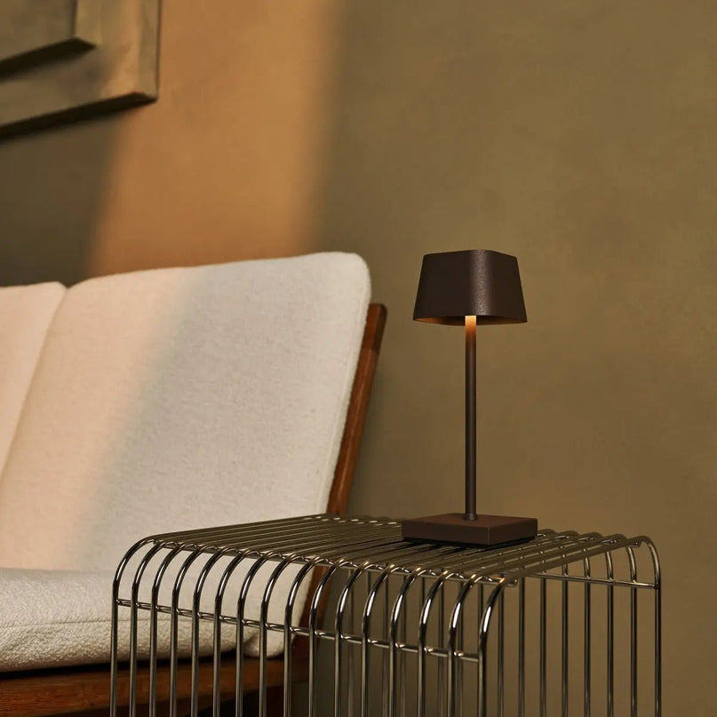Lampe Minimaliste Métallique Marron