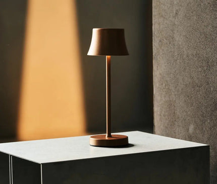 Lot De Lampes Dorées Rechargeables