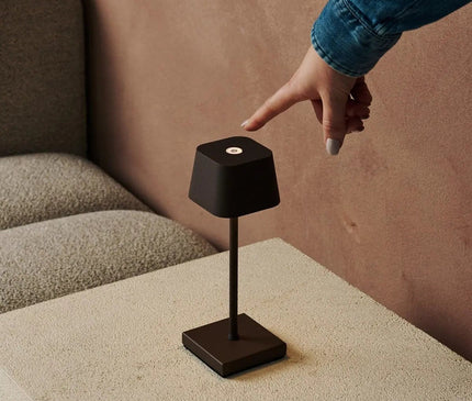 Lampe Minimaliste Métallique Marron
